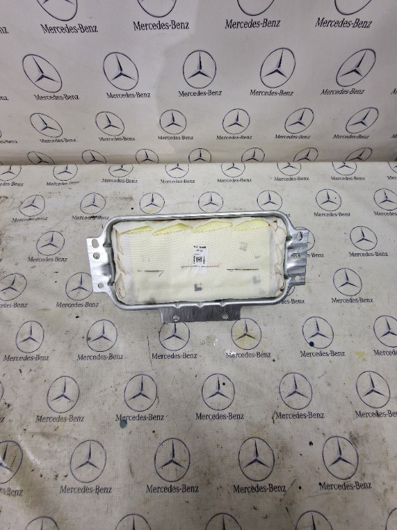 Airbag pasager Mercedes A1668602402