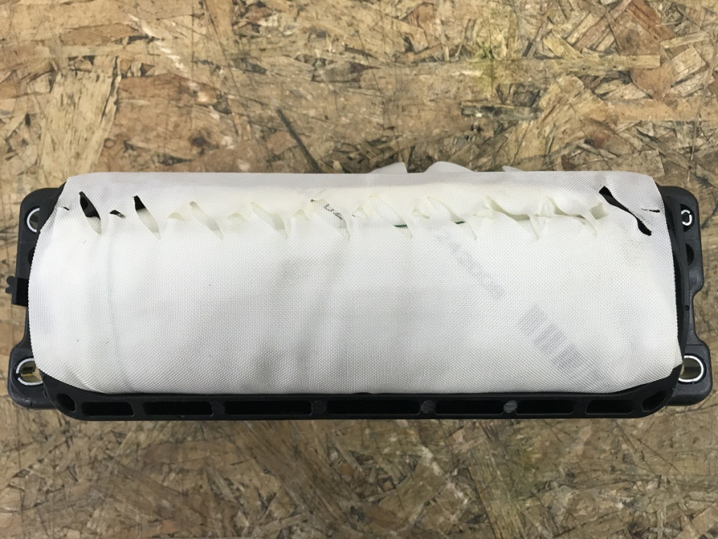 Airbag pasager VW Touran 2.0TDI DSG sedan 2008 (1T0880204E)