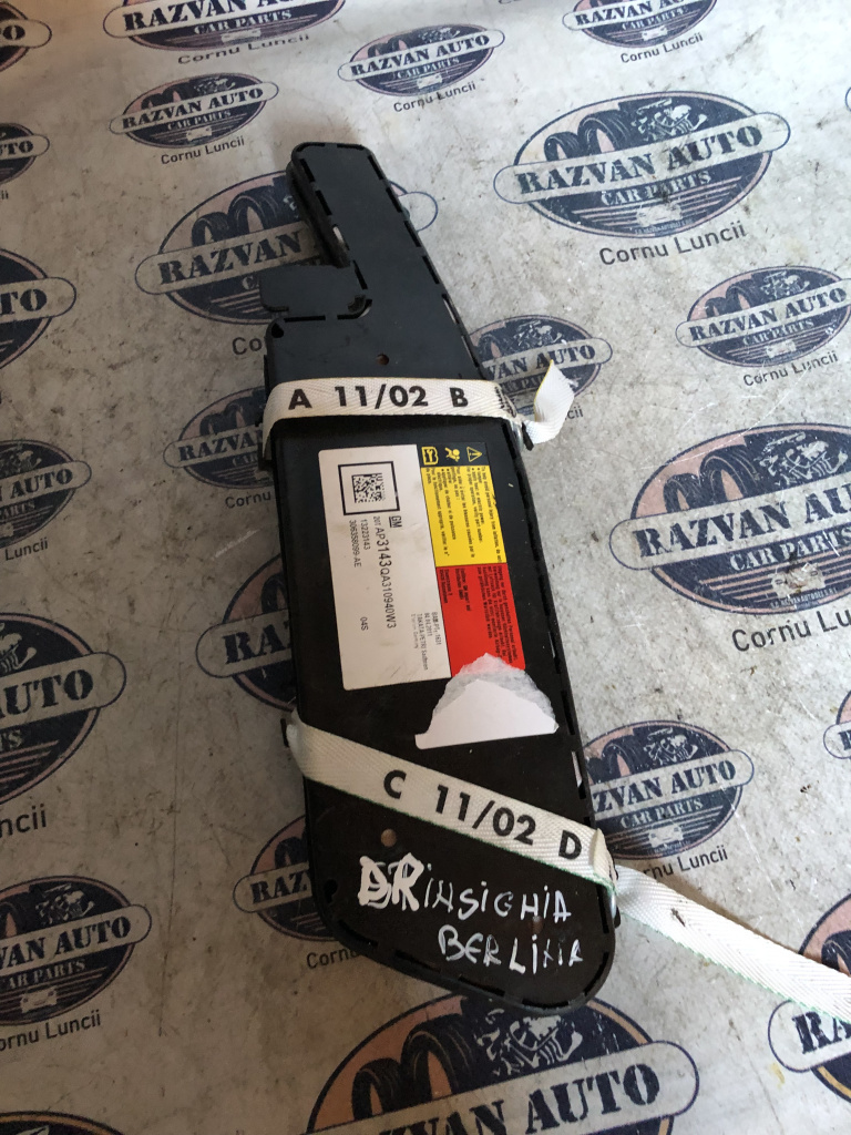 Airbag scaun dreapta fata Opel Insignia A 2011, 13223143