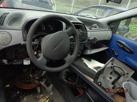 Airbag sofer pasager fiat punto 2002 stare buna