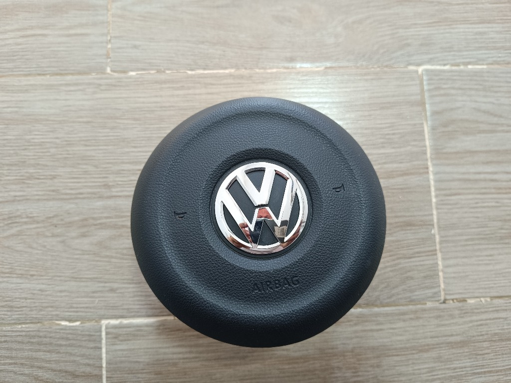 Airbag sofer volan Volkswagen Scirocco / UP / UP! airbag rotund Volkswagen original complet 1S0880201B