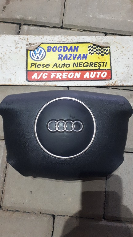 Airbag volan audi a4 b6 cod 8P0880201D