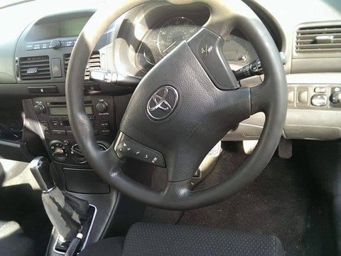 Airbag volan comenzi Toyota avensis 1.8 vvt