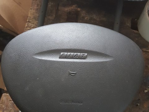 Airbag volan fiat punto 2003,cod piesa 30004305C