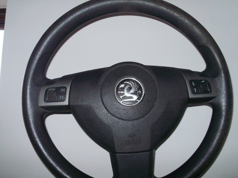 AIRBAG VOLAN PENTRU ASTRA H AN FABRICATIE 2005