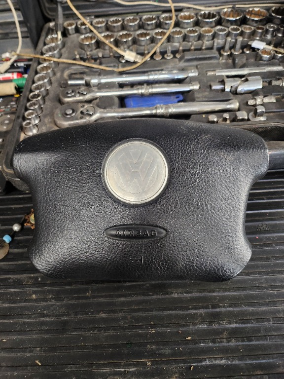 Airbag volan pentru Volkswagen Golf 4