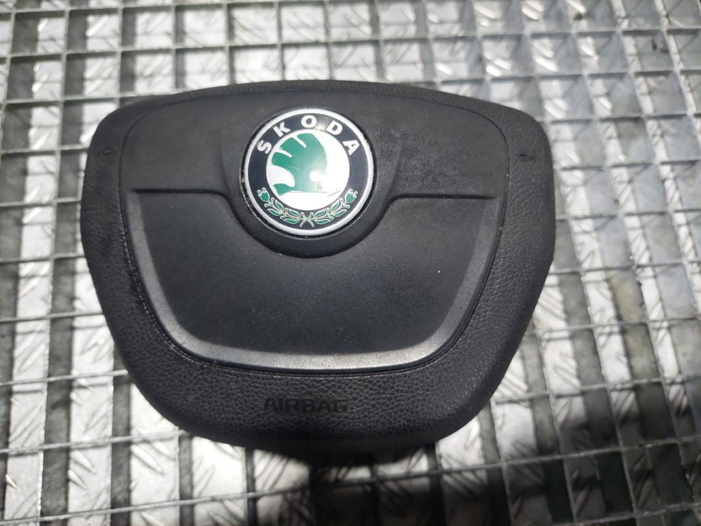 Airbag volan Skoda Fabia sedan 2011 cod 5J0880201K