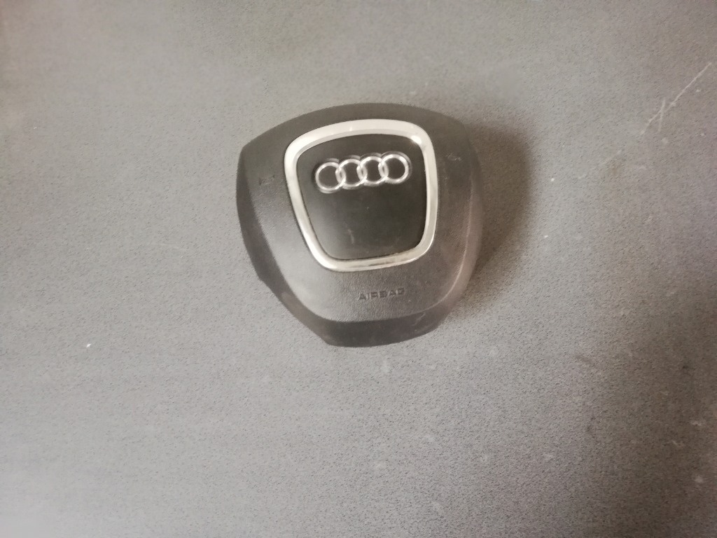 Airbag volan sofer doua capse Audi A4 B8 an 2009 2