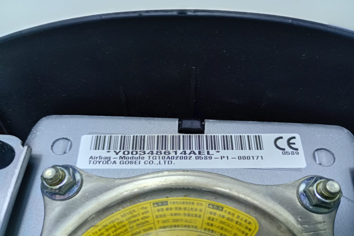 Airbag volan tg10a02002 Toyota Prius 4 [
