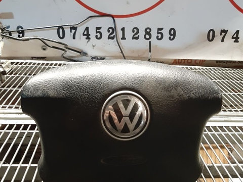 Airbag volan Vw Golf 4 cod 3b0880201ae