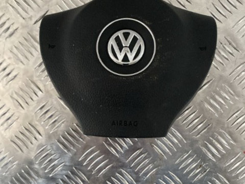 Airbag volan Vw Golf 6 1.6 TDI cod motor CAY an 2010 hatchback cod 3C8880201K