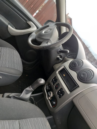 Airbaguri volan + pasager + calculator Dacia logan
