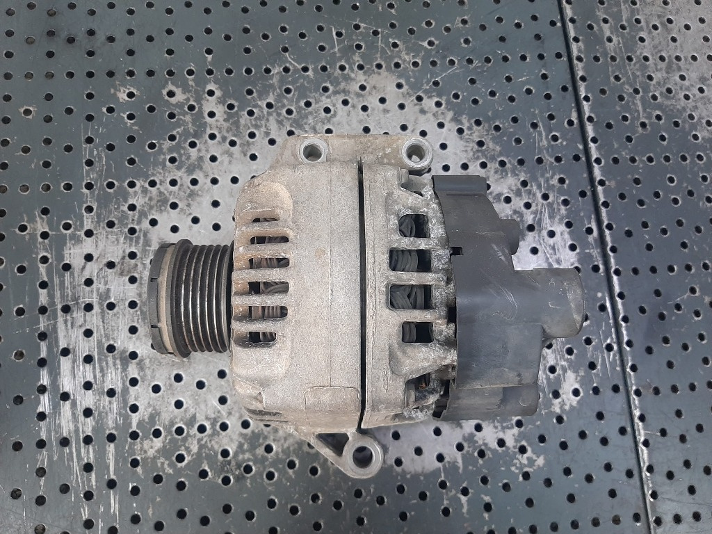 Alternator 1.3 d multijet lancia ypsilon fiat dobl