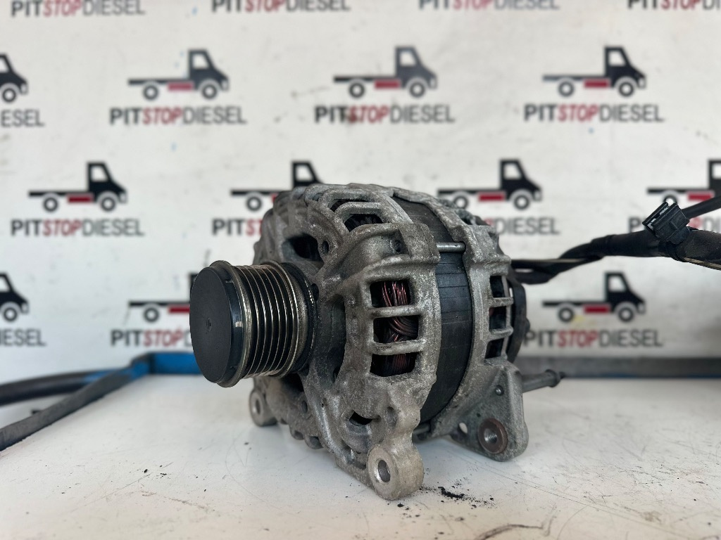 Alternator 1.4 TDI VW Polo Passat Skoda Fabia Audi a1 Seat Ibiza 04B903023B 04B 903 023 B 2010-2014