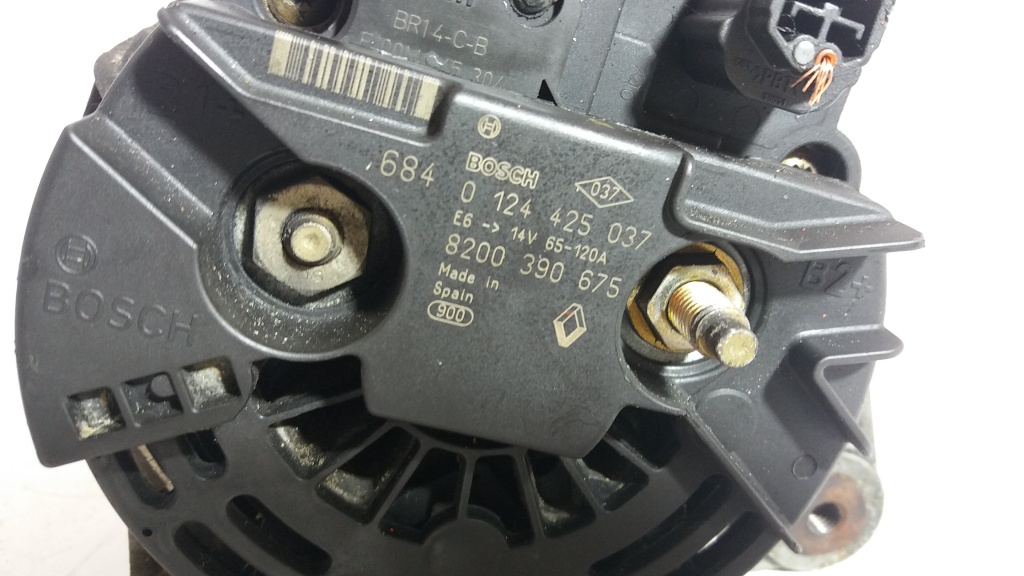 Alternator 1.5 dci Renault Clio III / Megane III / Bosch