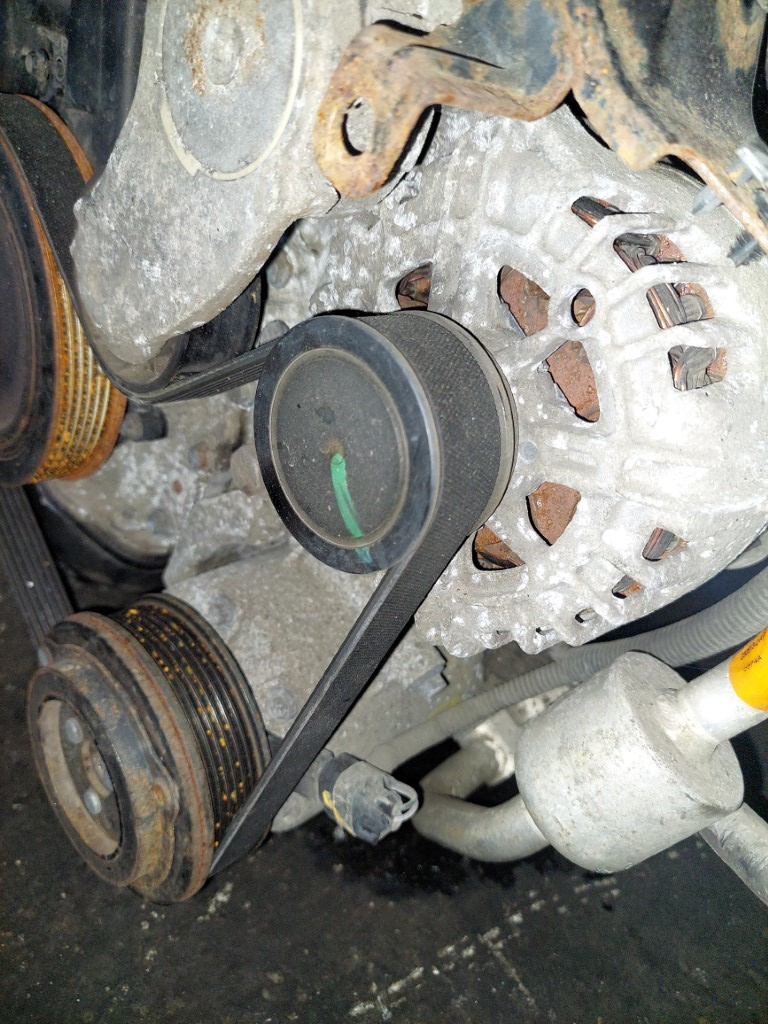 Alternator 1.5 TDCI UGJC Ford Fiesta 6 B Max euro 5 cod 30659389
