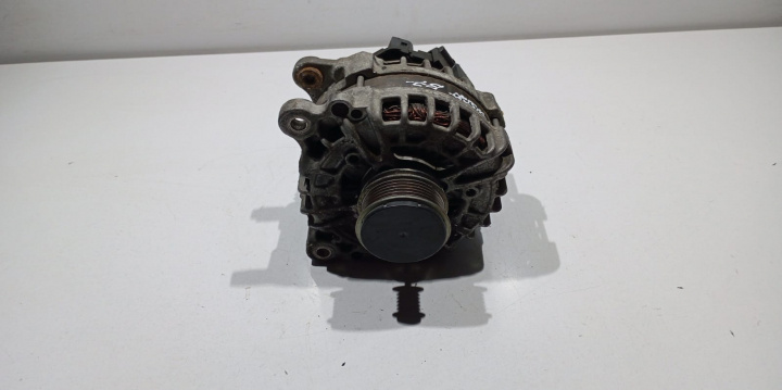 Alternator 1.6 tdi 03L903023D Volkswagen VW Jetta 