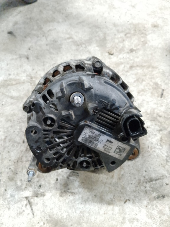 Alternator 1.6 tdi 2.0tdi CLHA DCY CRU DBG DEJ CRL CRB 03l903023l Seat Leon 3 [2012 - 2020]