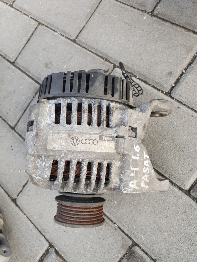 Alternator 1.6 Volkswagen Skoda Audi Seat