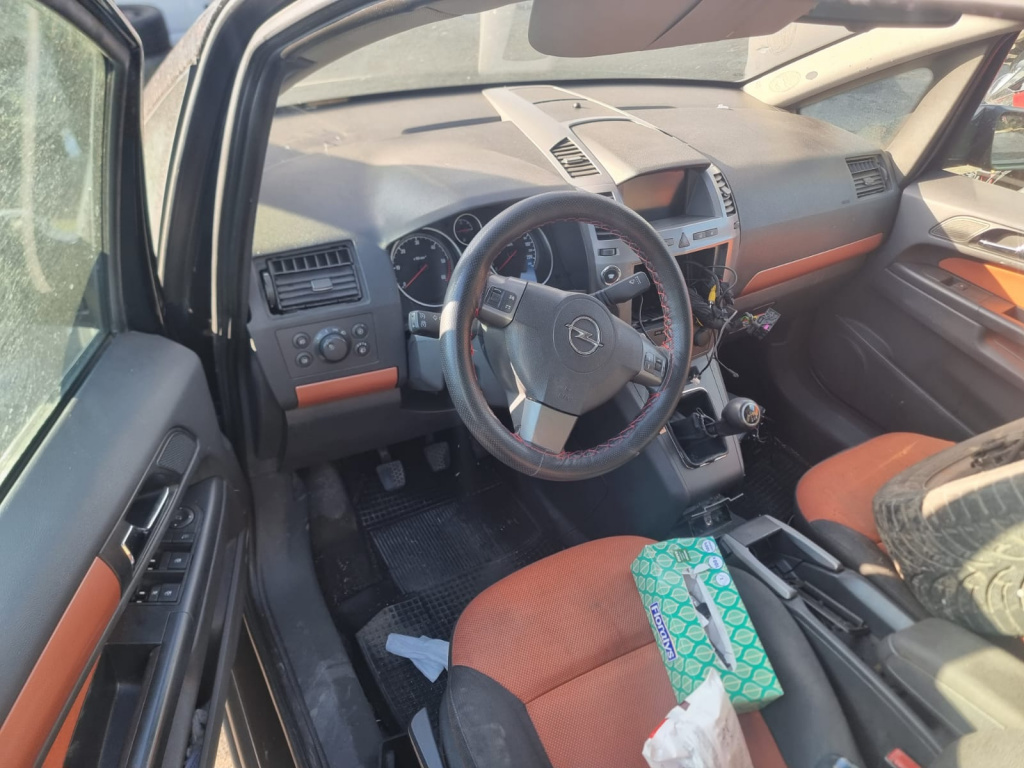 Alternator 1.9 cdti Z19DTH Opel Zafira B