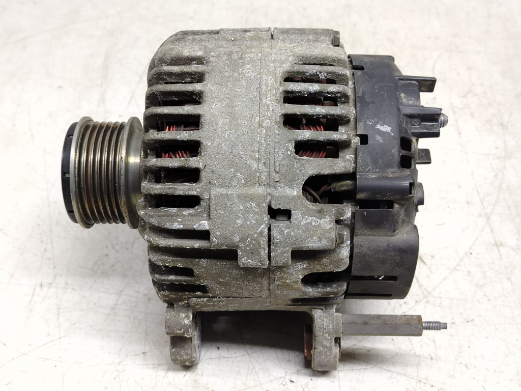 Alternator 1.9 tdi bxe 06f903023c Volkswagen VW Golf 5 [2003 - 2009]