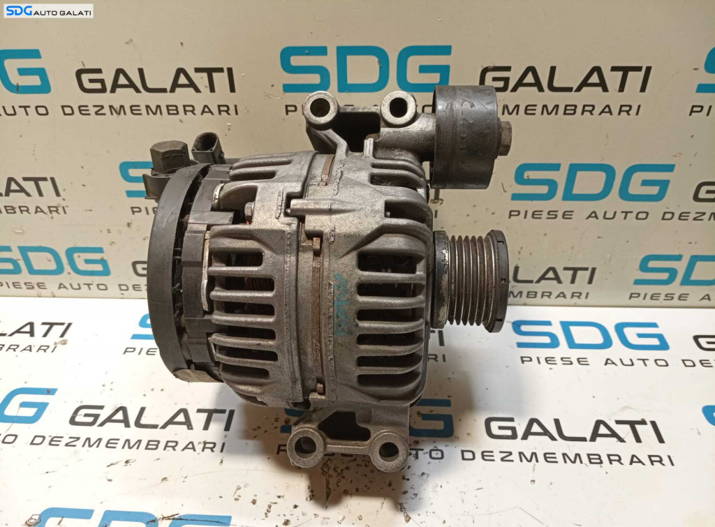 Alternator 110A BMW Seria 5 E60 E61 520 2.0 i 2003 - 2010 Cod 0124325116 753296407 753296407 [M7423]