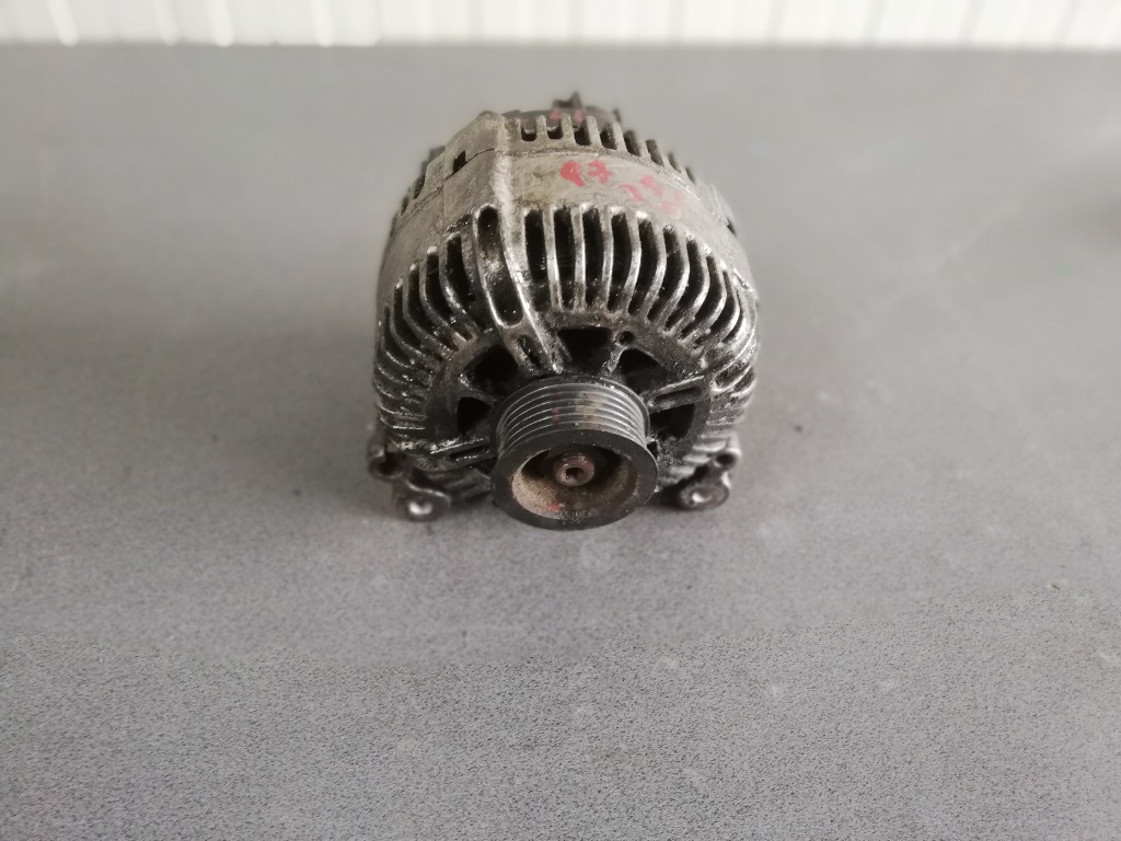 Alternator 14v 180A Audi Q7 3.0 TDI an 2007 2008 2009 cod 059903015R