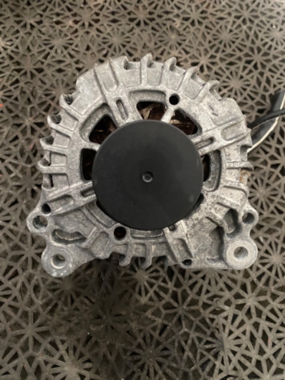 Alternator 2.0 TDI Volkswagen Tiguan an 