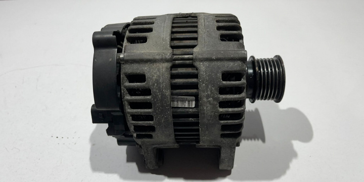 Alternator 2.0TDI CAHA 03g903016n Audi A6 4F/C6 [facelift] [2008 - 2011]