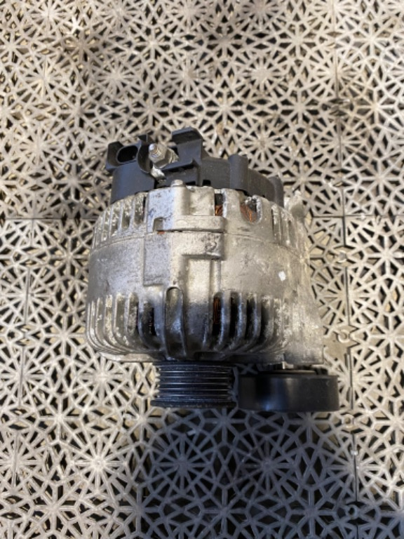 Alternator 3.0 D 170A BMW X5 E70 an 2007 - 2013 cod 7796125