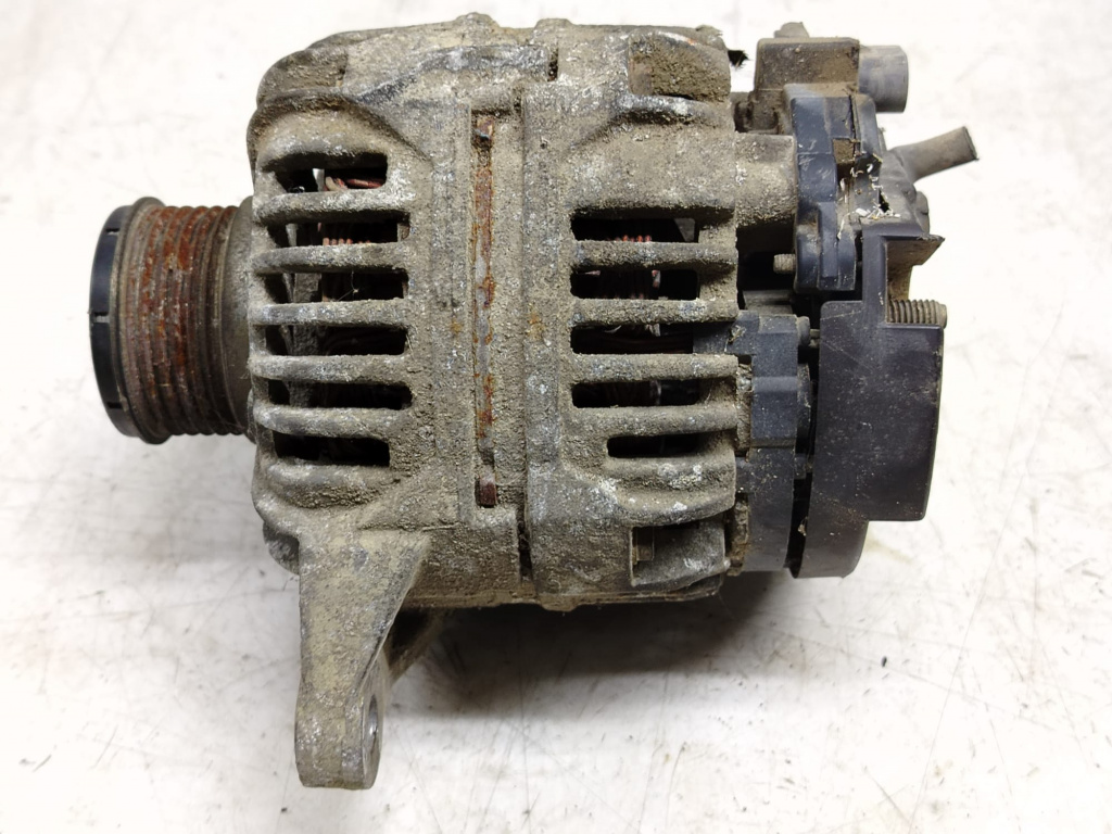 Alternator 3.0 hpi 504087183 0124325122 IVECO Daily 3 [1999 - 2006]