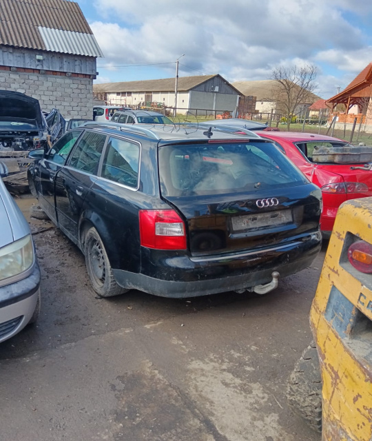 Alternator Audi A4 B6 [2000 - 2005] Avan
