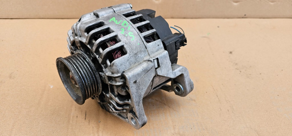 Alternator Audi A4 B6 / A6 C5 2.5 TDI 2000 2001 20