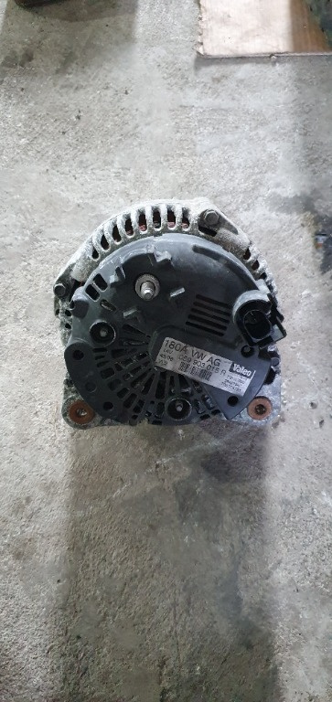 Alternator Audi Q7 3.0 tdi BUG 059903015R