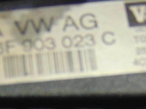 Alternator avand codul original -06F903023C- pentru VW Touran 2004.