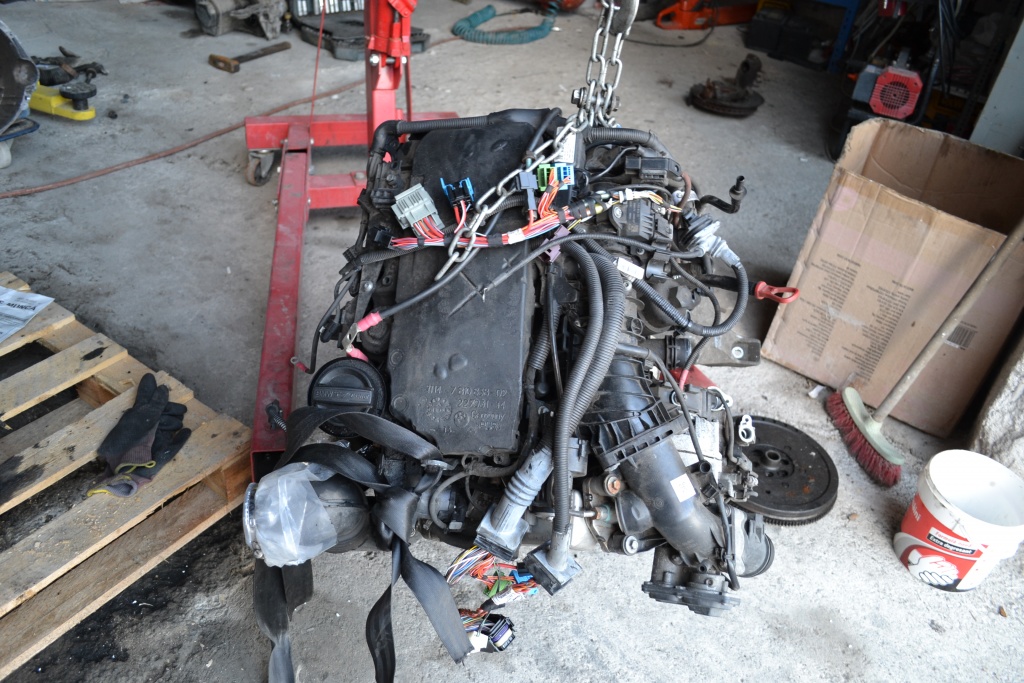 ALTERNATOR BMW 316D 116 CP F30 8519890