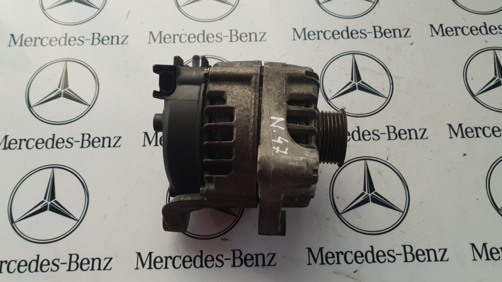 Alternator bmw f10 f30 f22 e90 cod 7802261 AI03 2014