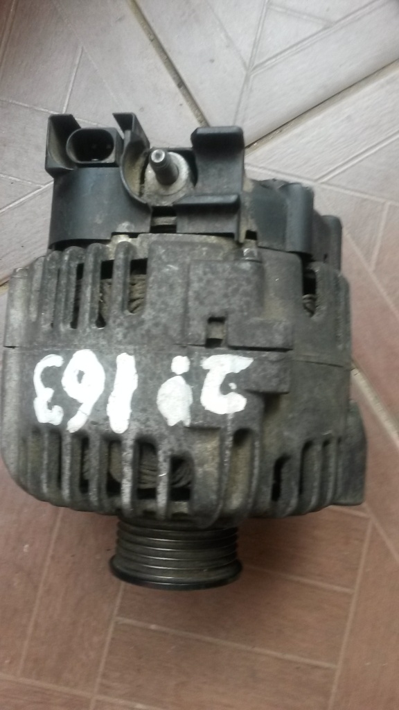 Alternator BMW Seria 3 E90