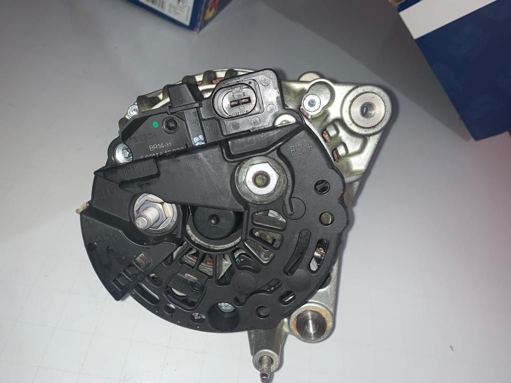 Alternator BOSCH 14V 120A 0986041860 VOLKSWAGEN Sh