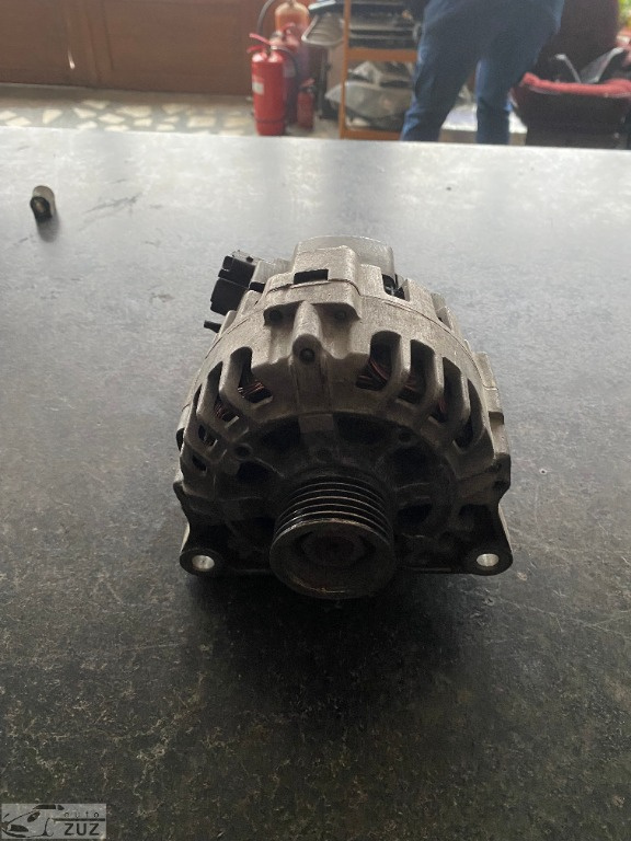 Alternator CITROEN C4 1.4 BENZINA - 9656956280