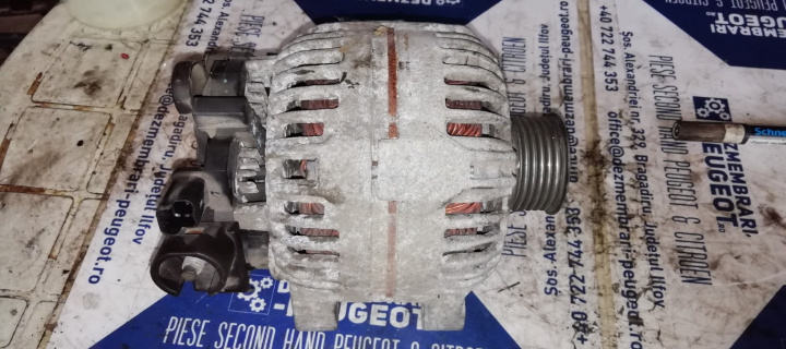 Alternator Citroen c4 Picasso 2.0 Benzina cod motor RFJ