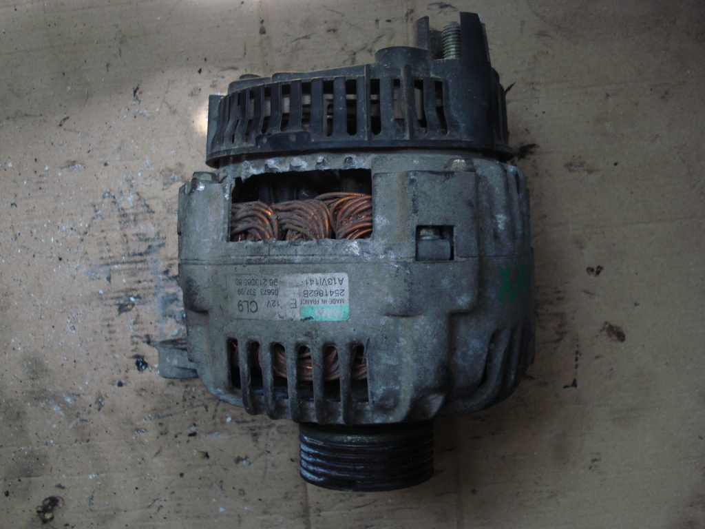 ALTERNATOR Citroen Saxo 1.4/1.6 VTS cod piesa: 2541862B