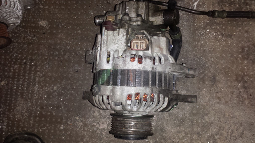 Alternator cod 37300-4a112 kia sorento 2.5 crdi