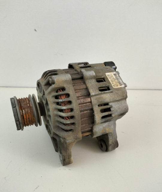 Alternator, cod 8200120286, K9K718 8200120286 Rena