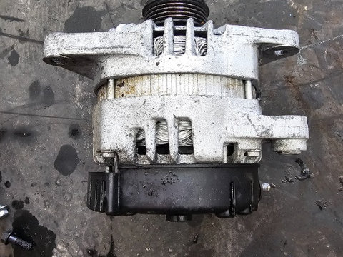 Alternator D4FB Hyundai I30 1.6 Crdi