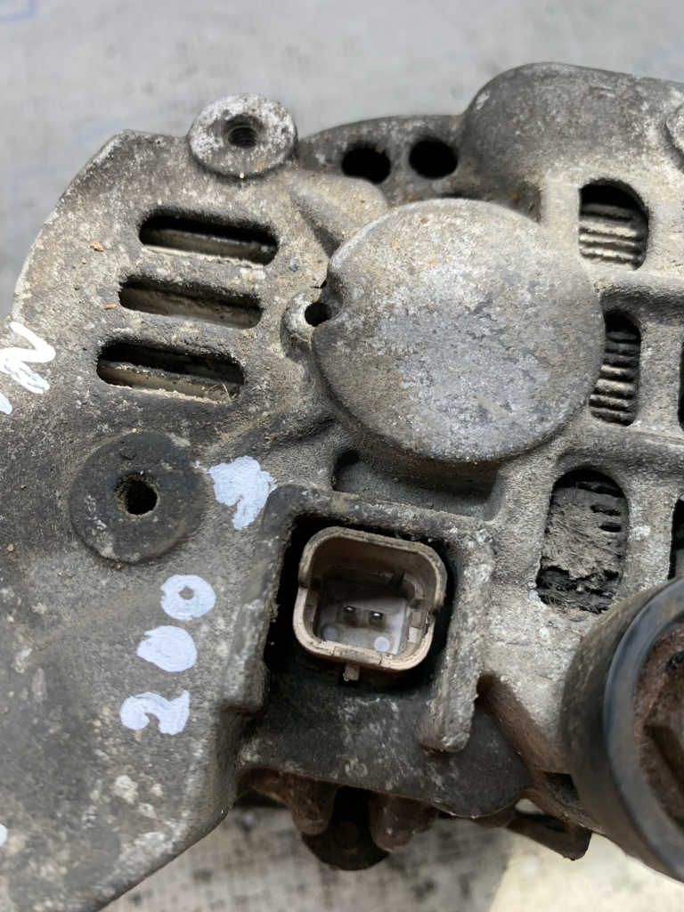 Alternator Dacia Logan 1.4 Benzina 2005,