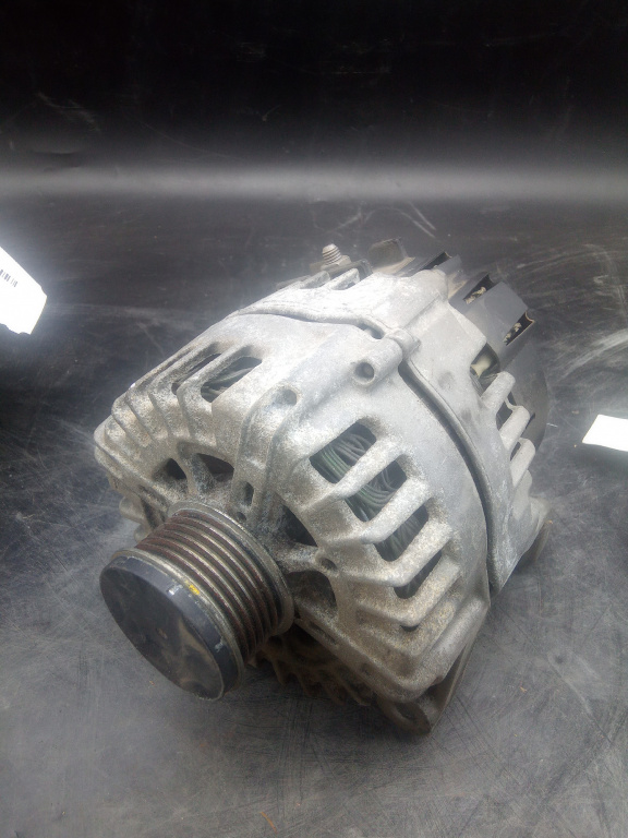 ALTERNATOR F01 BMW F01 2012 8570675