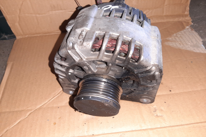 Alternator FARA AC Dacia Logan [2004 - 2008] Sedan 1.4 MPI PORTOCALIU