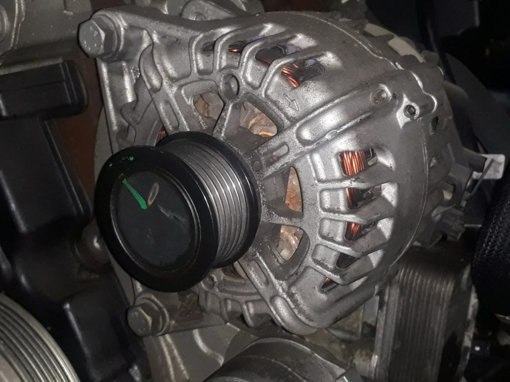 Alternator Ford 2.0 TDCI 2011 2012 2013 2014 2015 2016 2017 / av6n 10300 mb