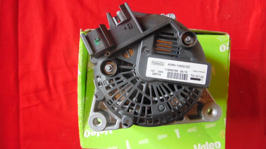 Alternator Ford C-Max 2.0 TDCi